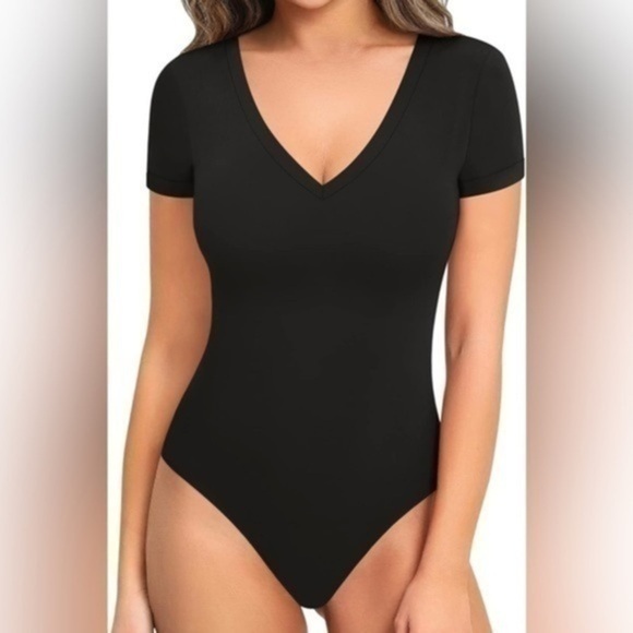 NWT MANGOPOP Bodysuit for V Neck Folded Over Short Sleeve Top sz XL - Picture 1 of 8